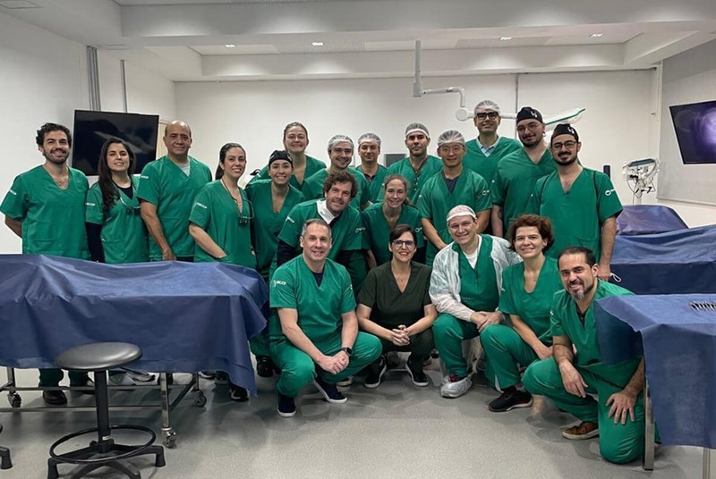 Técnicas Avançadas de Microcirurgia em Cirurgia de Cabeça e Pescoço